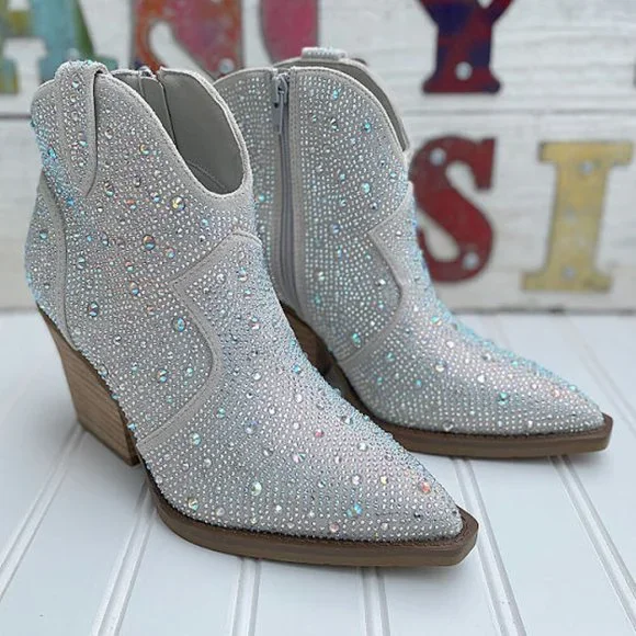 New Very G Austin Silver Rhinestone Booties